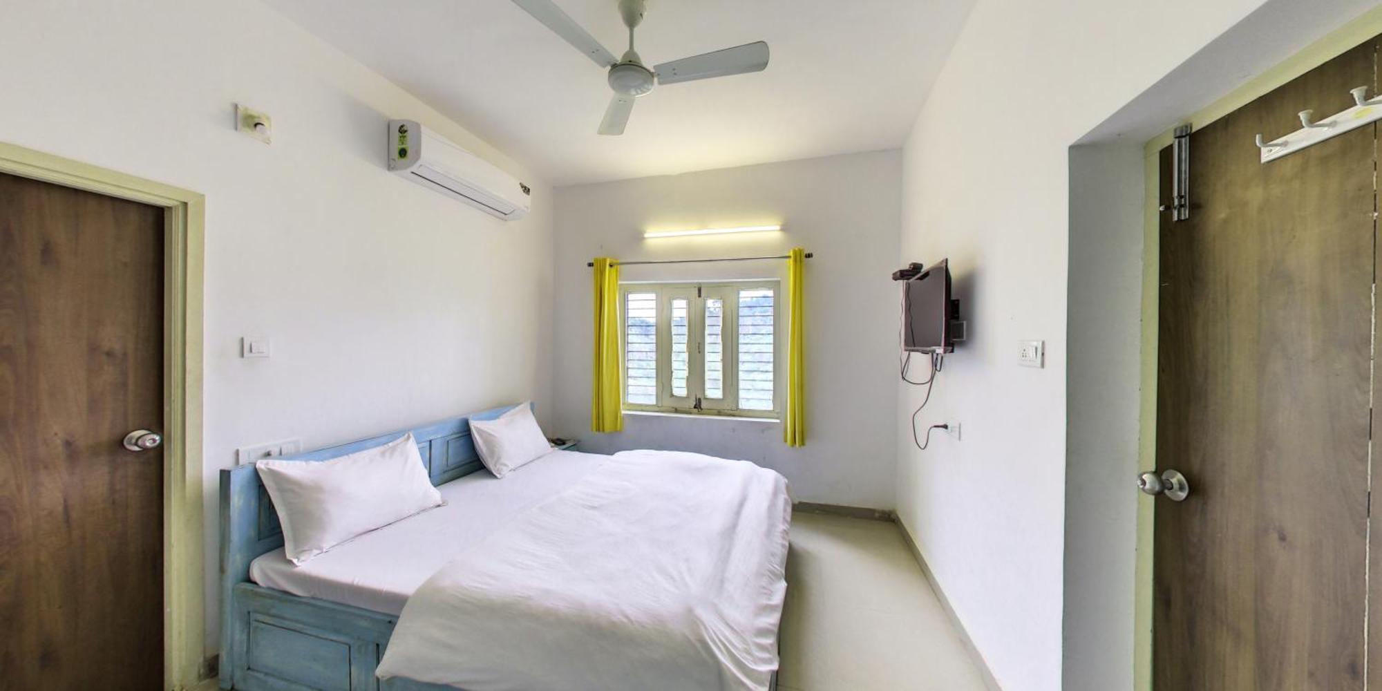 Shikhar Bunglow - A Stunning Valley View Bungalow In Mount Abu Bed & Breakfast Exterior photo